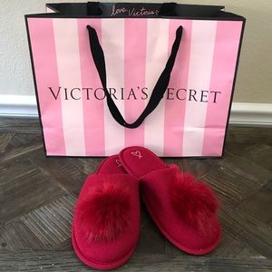 Victoria’s Secret Pom Pom slippers!  NWOT